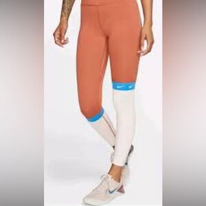 Women’s Nike leggings 7/8 running high rise size small color block athletic
